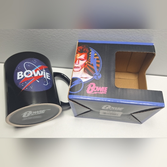David Bowie Space Logo Mug - Picture 6 of 15